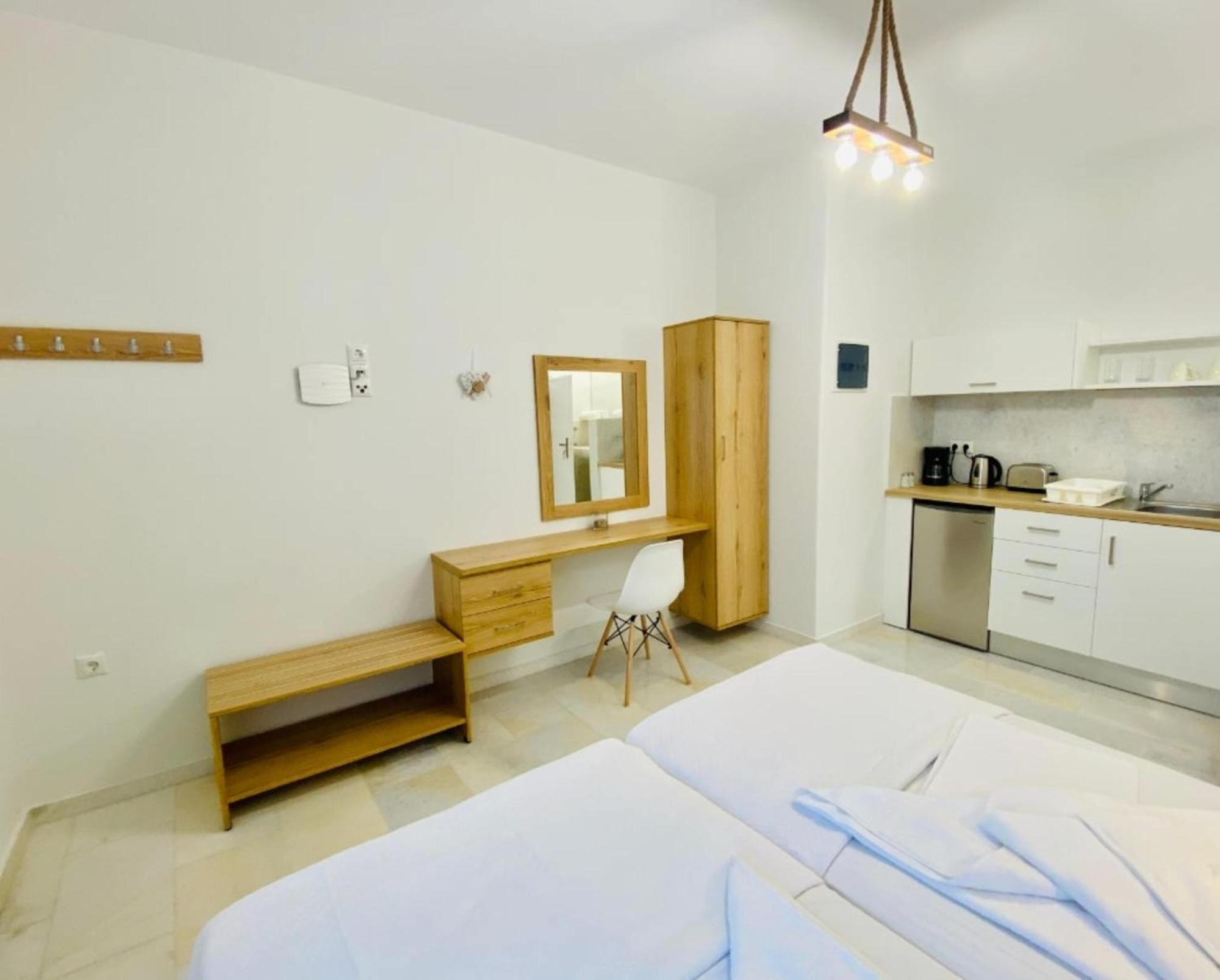 Heart Of Paros Apartments Εξωτερικό φωτογραφία